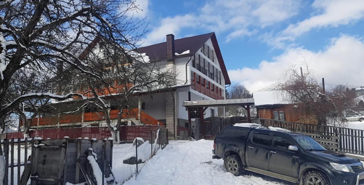 Casa De Vacanta Perla Colibitei Hotel Kolibica Kültér fotó