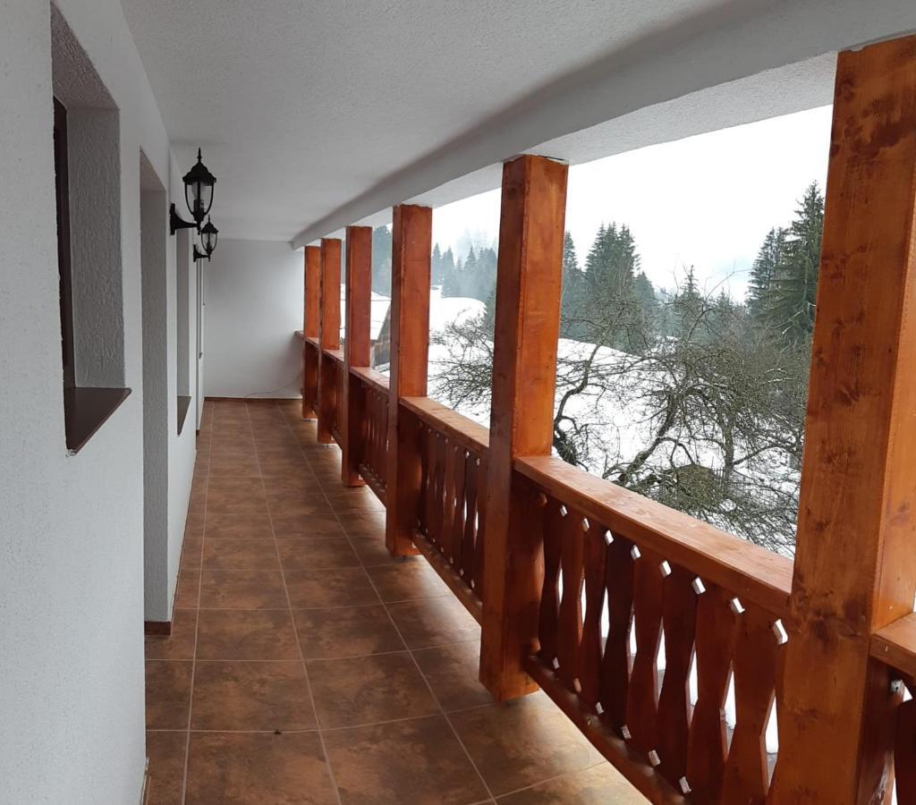 Casa De Vacanta Perla Colibitei Kolibica Kültér fotó