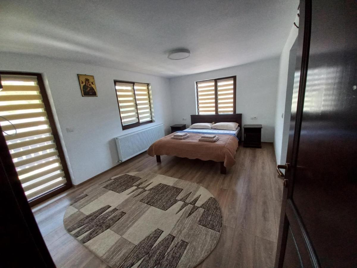 Casa De Vacanta Perla Colibitei Kolibica Kültér fotó