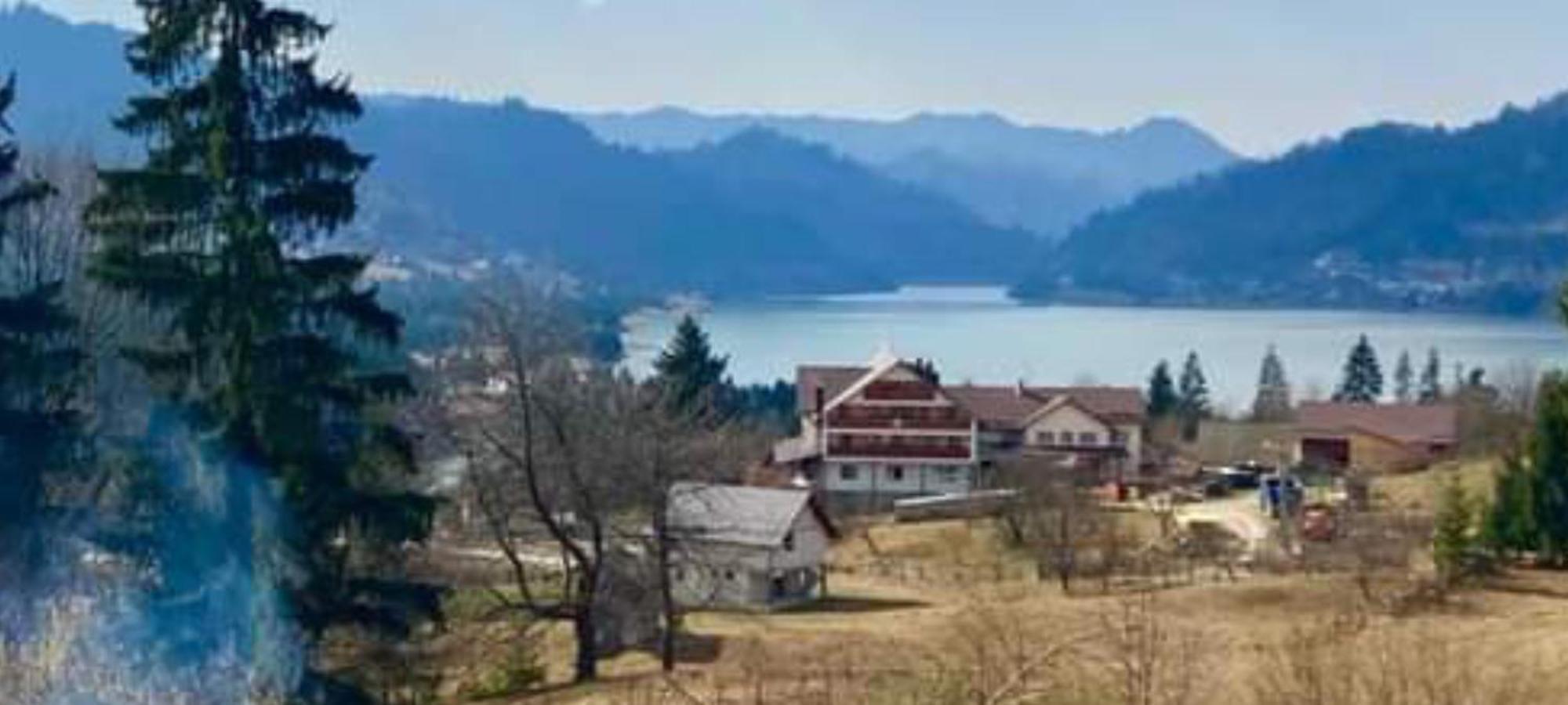 Casa De Vacanta Perla Colibitei Kolibica Kültér fotó